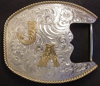 Trophy End Bar Buckle